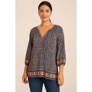 Violet and Claire Size M Boho Print Peasant Top Navy Tan